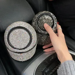 سلة سيارة مزينة بكريستالات  - نسائية