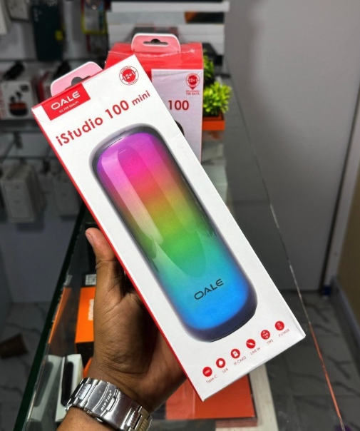 iStudio 100