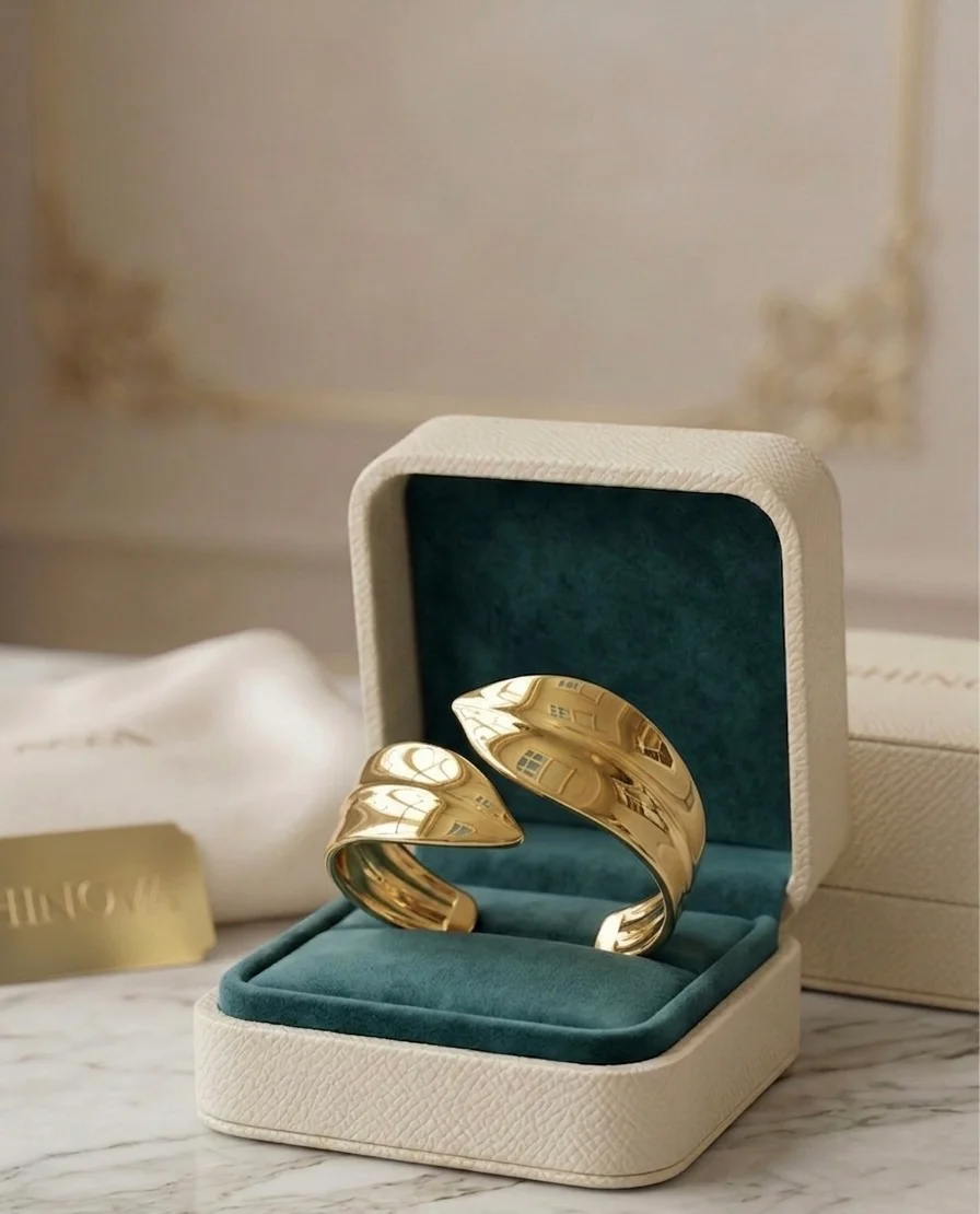 Embrace bracelet