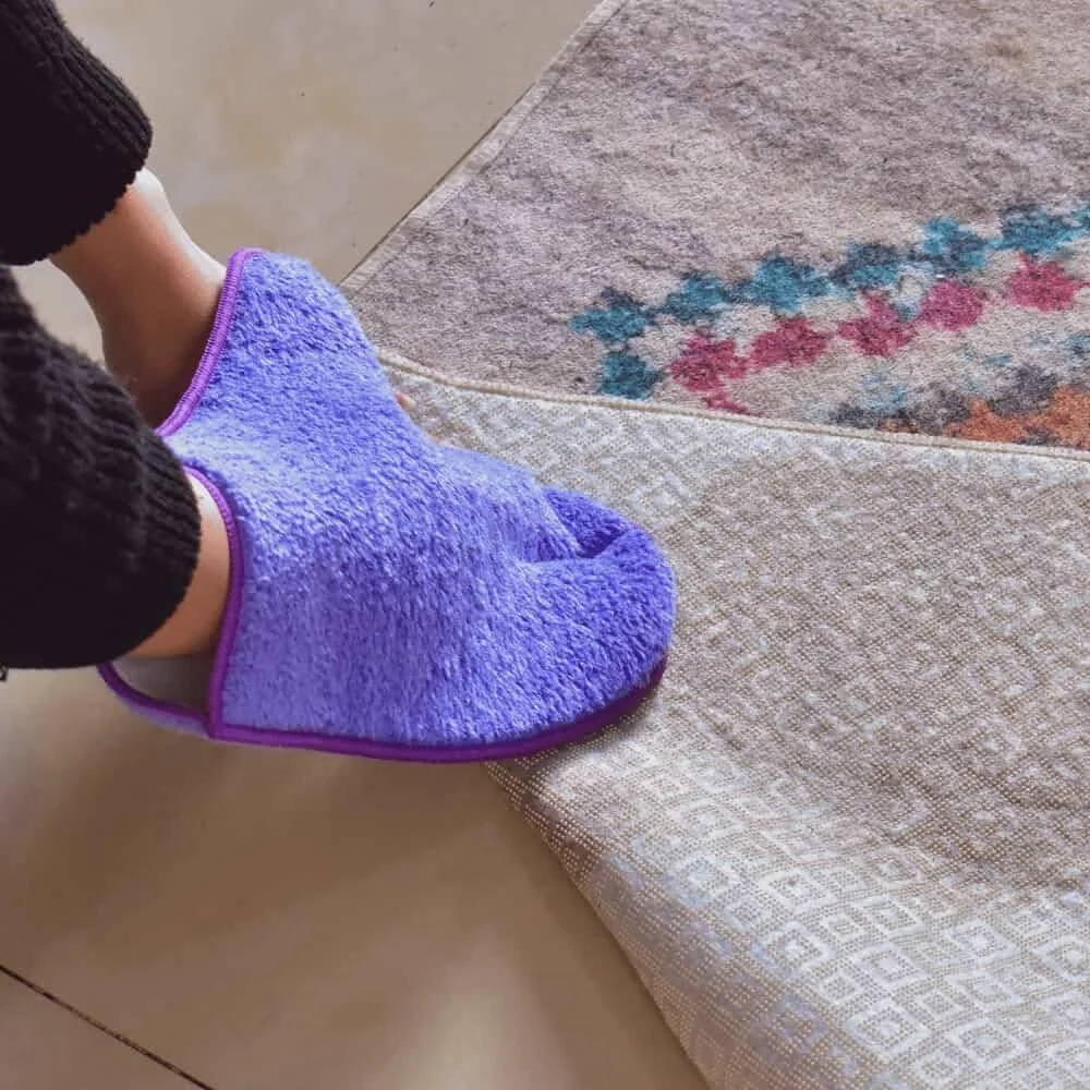 Glove Moof line