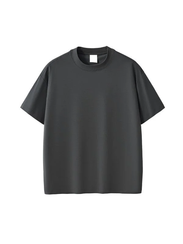gray t-shirt