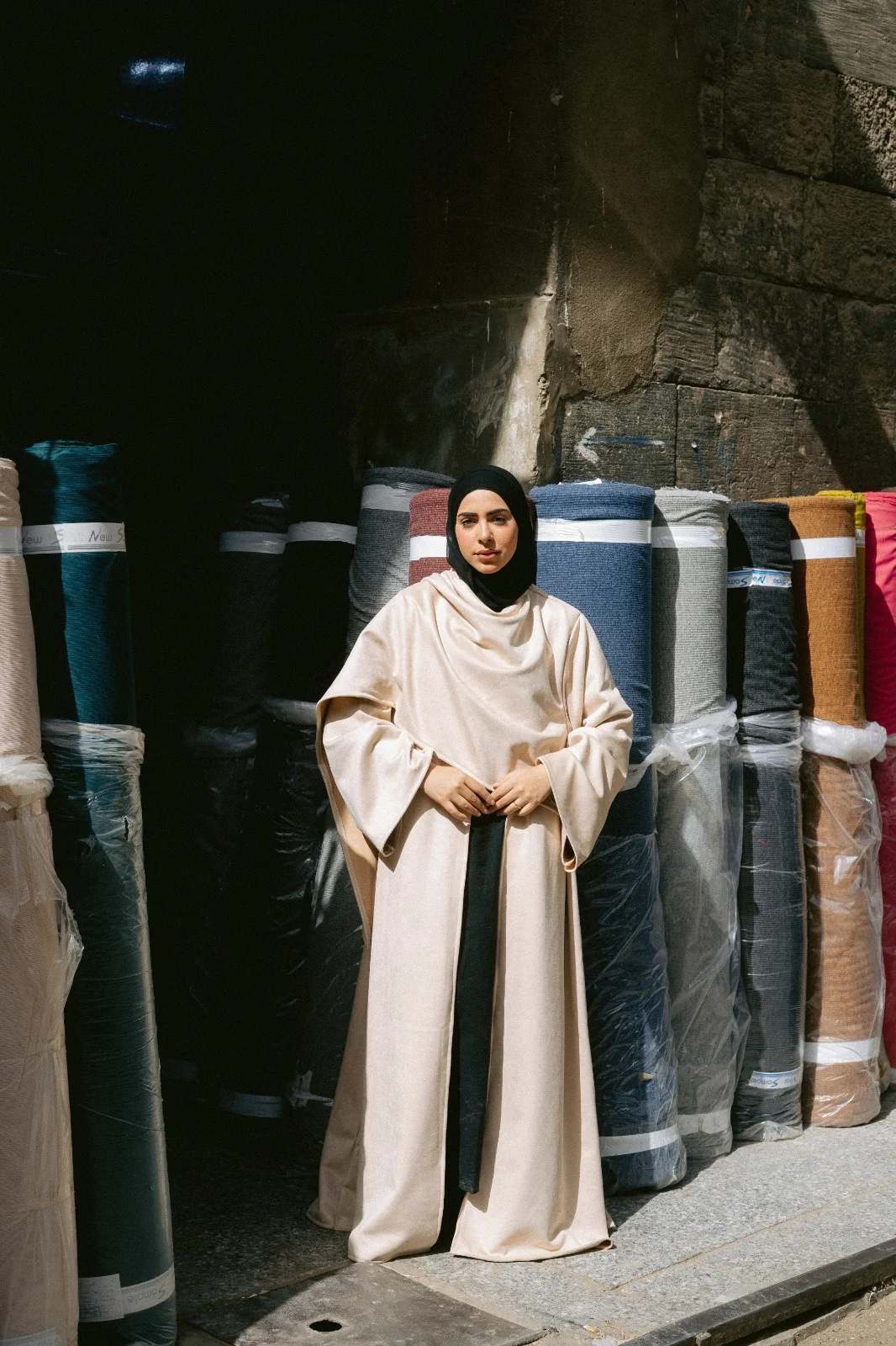 قفطان بشال بيج