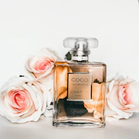 عطر عود ٥٠مل